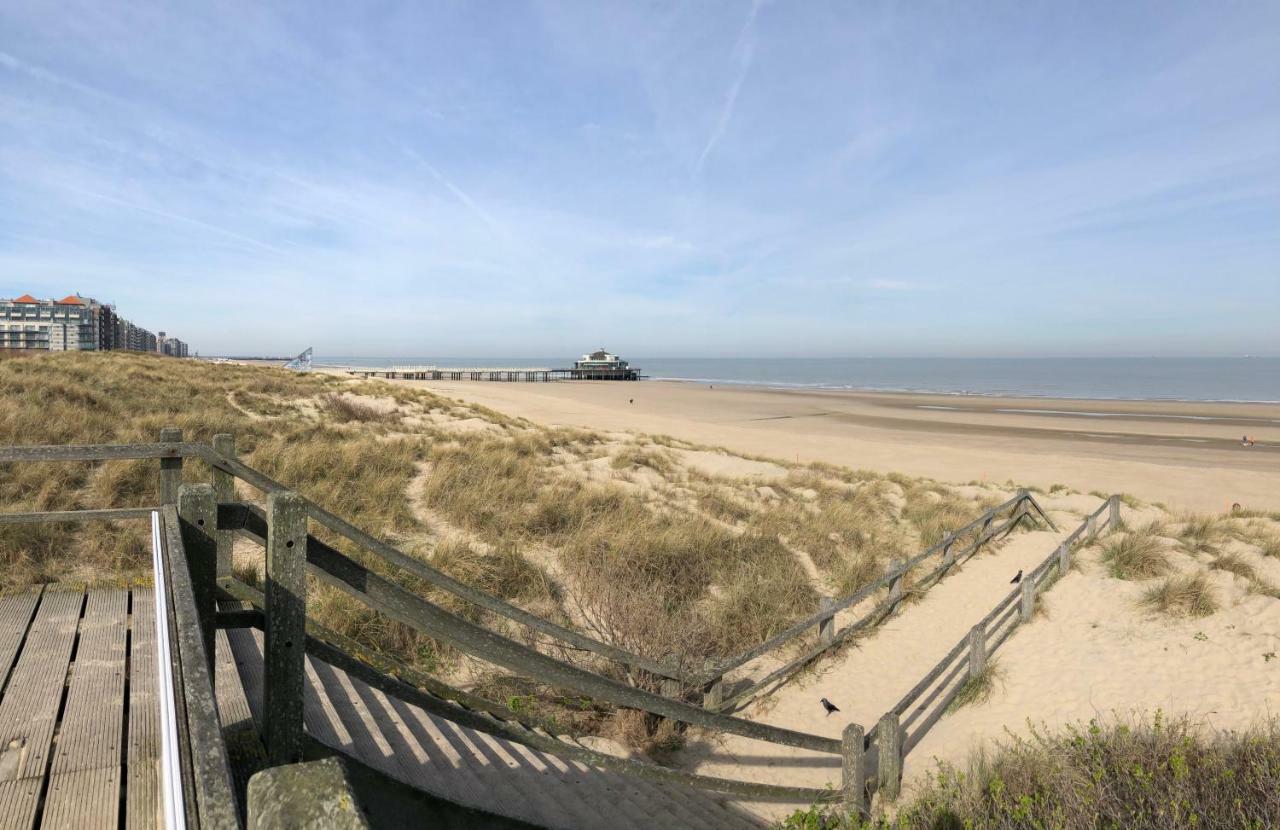 Stayatsea Retro Appartementen Blankenberge Ngoại thất bức ảnh